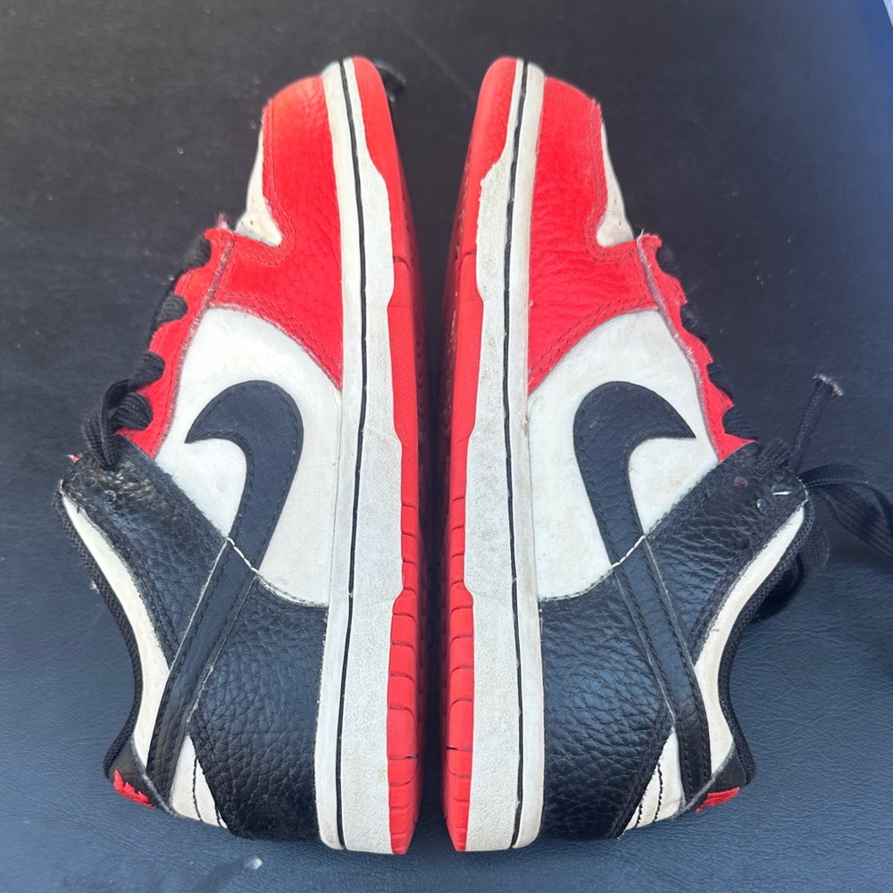 Nike Black and Red Athletic Shoes